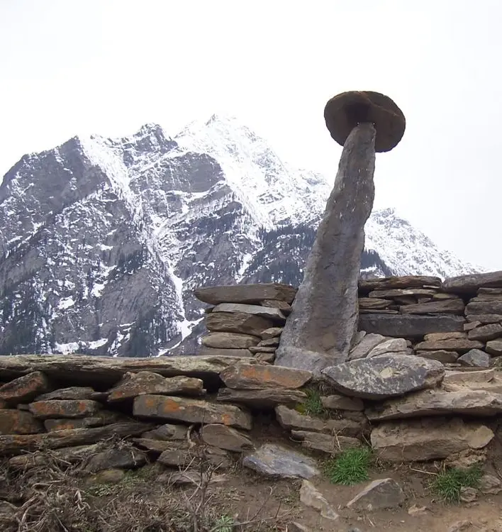 पुराणि टेमी धेजी के फोटो