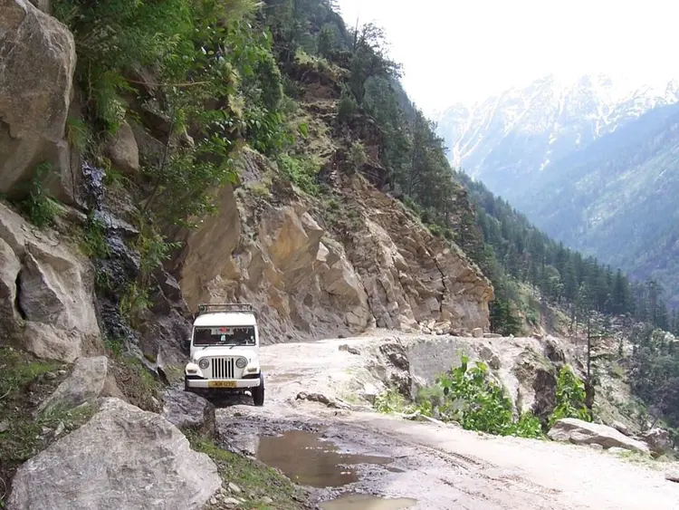 पास देण लगो गडी