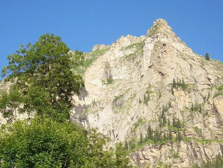 घुगी फाट, किलाड़ पूरव दिशा कना