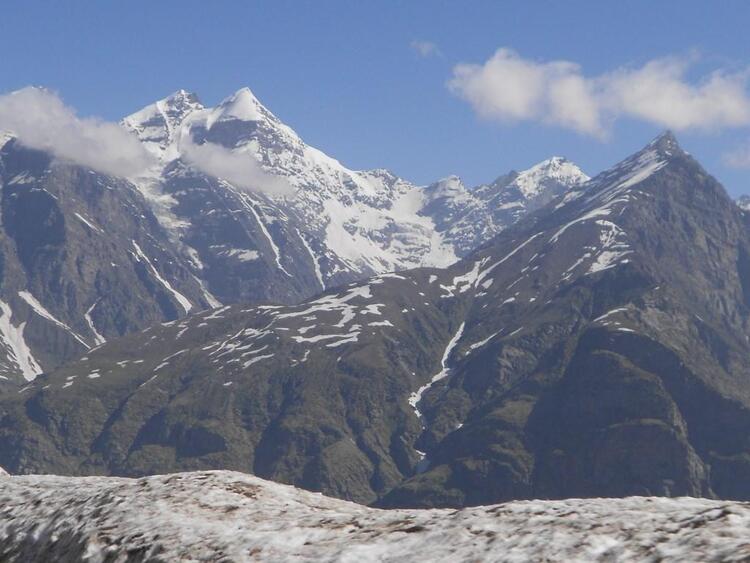 बस्ते टेमी साचपासे फोटो बस्ते टेमी साचपासे फोटो