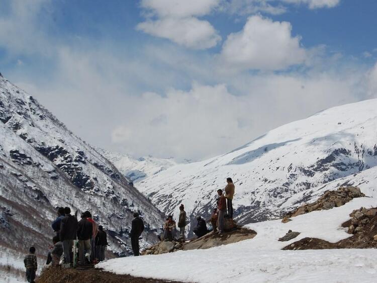 हियुते टेमी सुराले फोटो हियुते टेमी सुराले फोटो