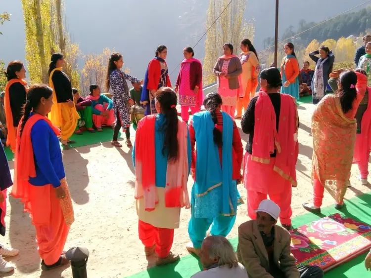 नेचती जल्हेणु पांगेई